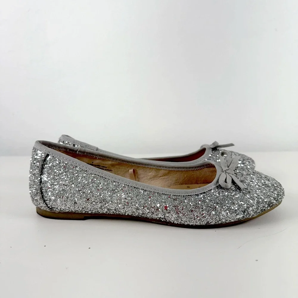 Cat & Jack Glitter Ballet Flats Girls 4 Silver Bow Sparkly Dress Shoes Holiday